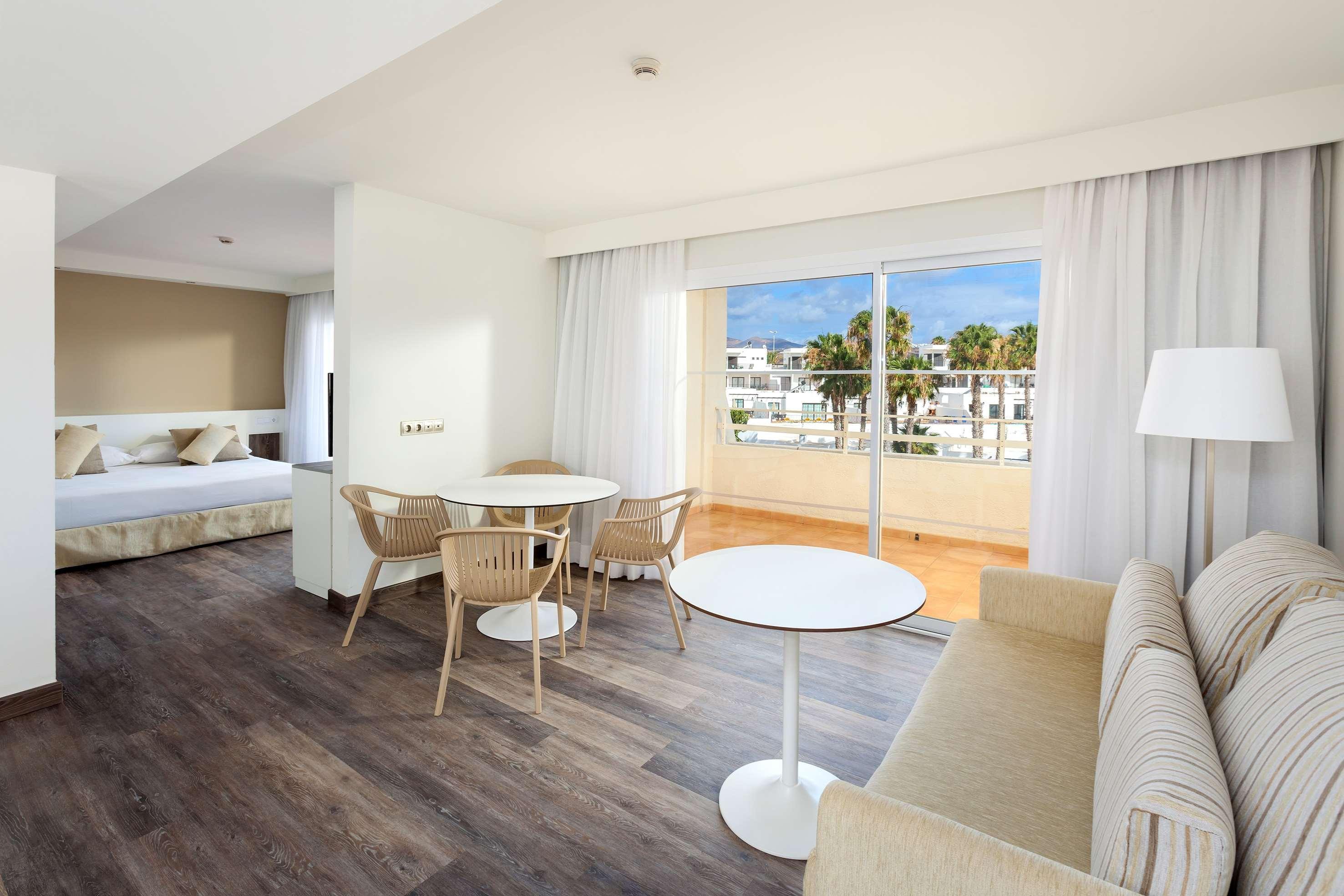 ซอล ลันซาโรเต - ออล อินคลูซีฟ Hotel ปูแอร์โตเดลคาร์เมน ภายนอก รูปภาพ